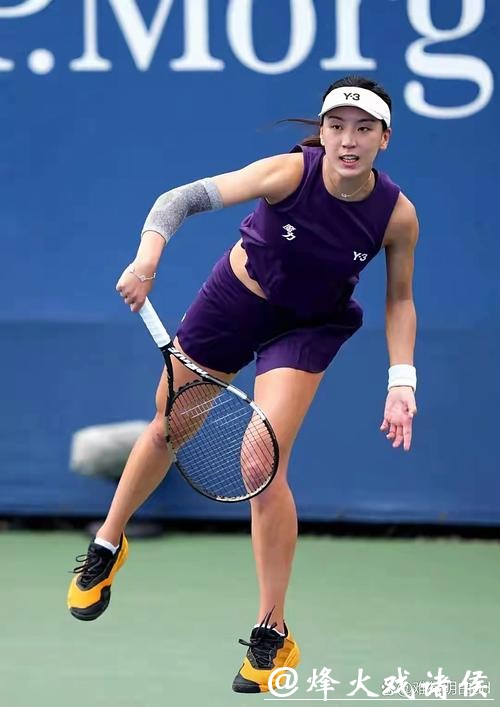 郑钦文缺席还有王欣瑜！40度澳网首进16强，中国独苗如何实现全方位蜕变？