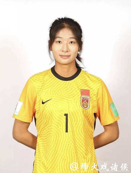 中国女足名将退役,将进入高校任教,17岁时在北京奥运会进球 中国女足名将退役,将进入高校任教,17岁时在北京奥运会进球